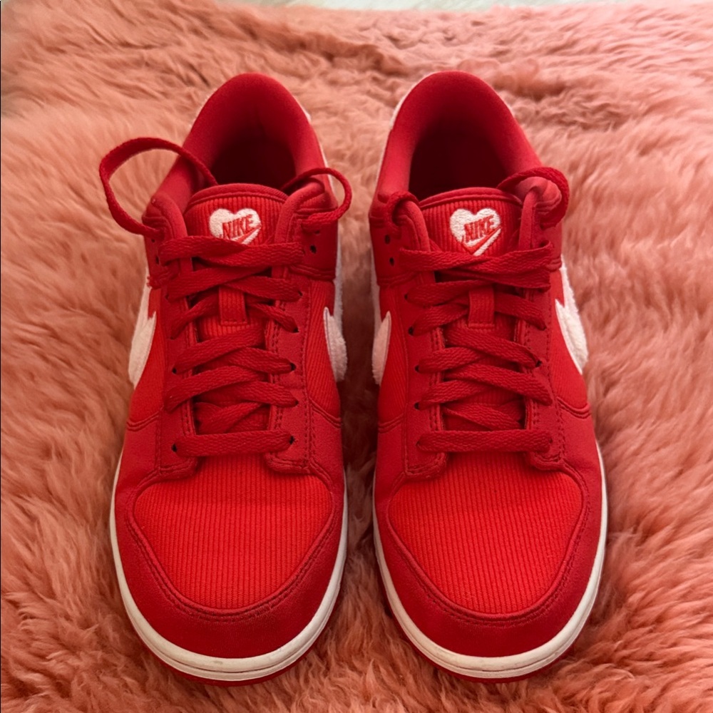 Nike Women's Red and White Sneakers